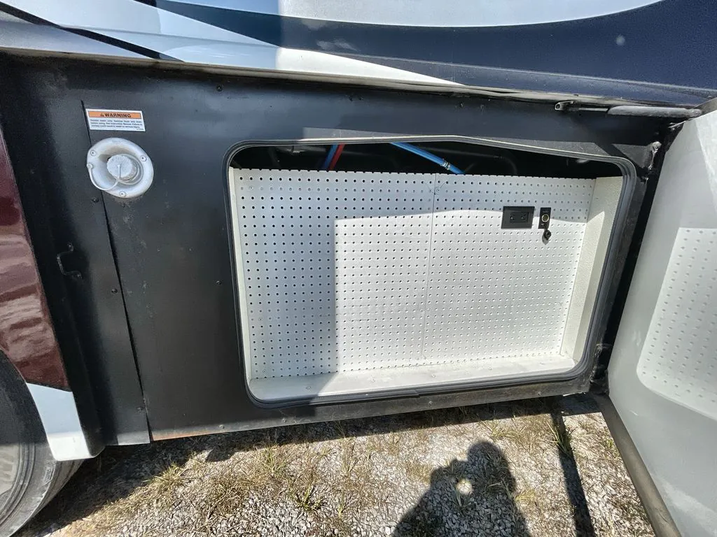 2019 Fleetwood Pace Arrow 38N, Photos photo 25