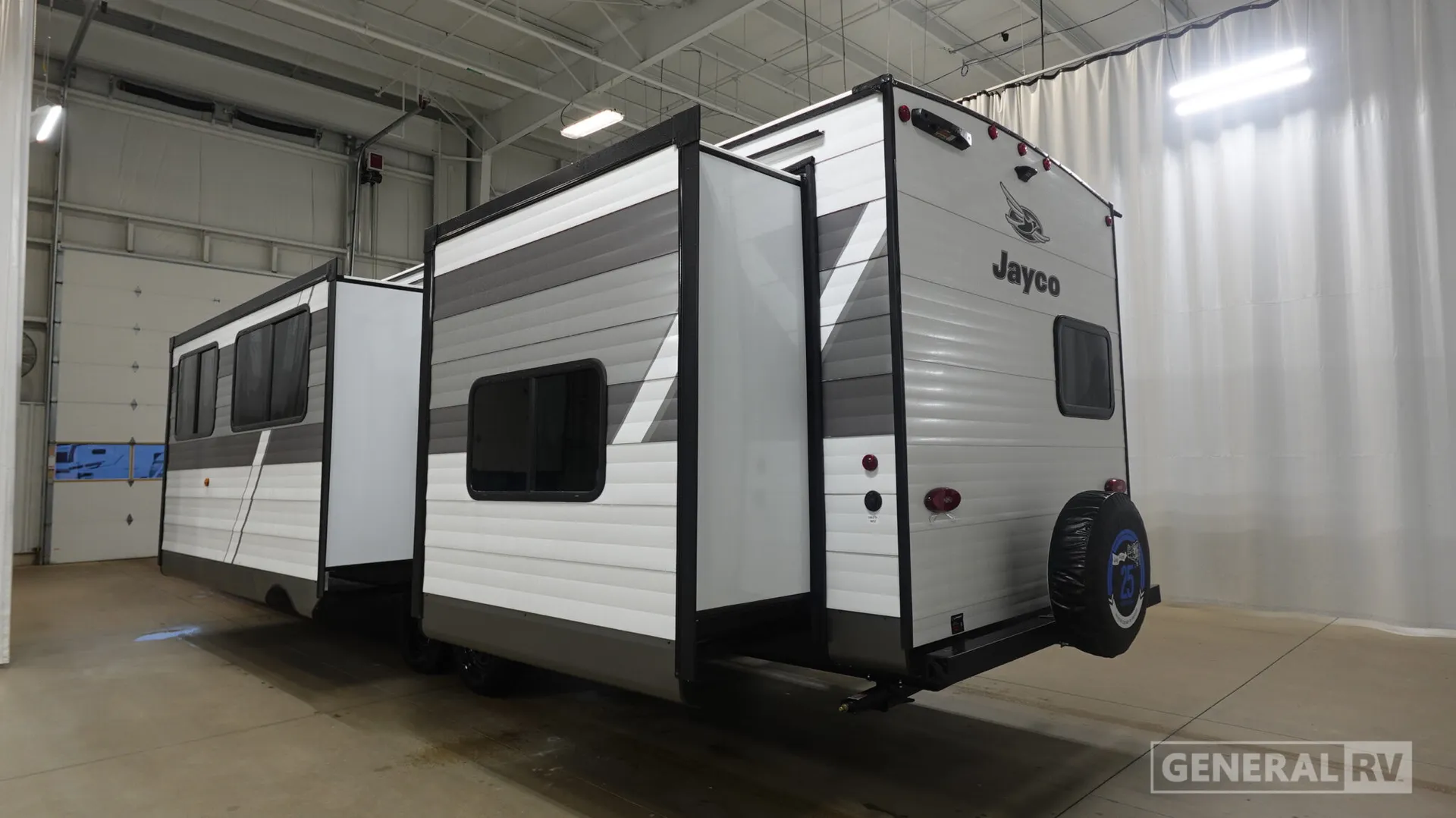 2026 Jayco Jay Flight SLX 321BDS - Photo 4