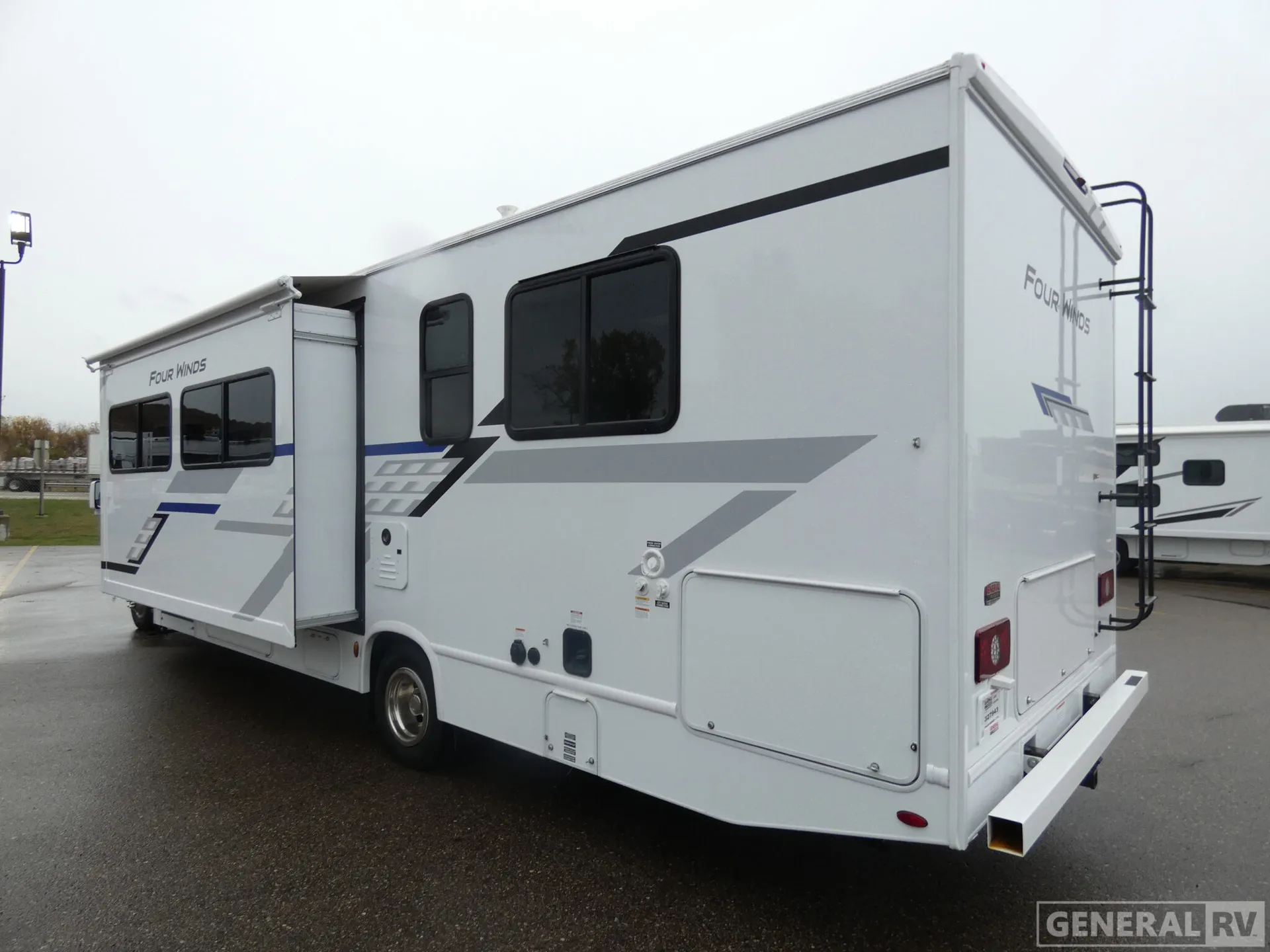 2026 Thor Motor Coach Four Winds 31H - Photo 4