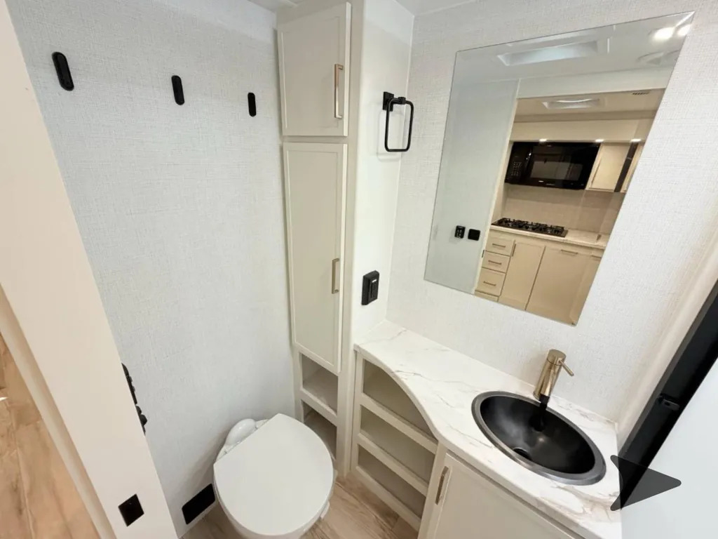 2026 Brinkley Model Ix 23X, Photos photo 15