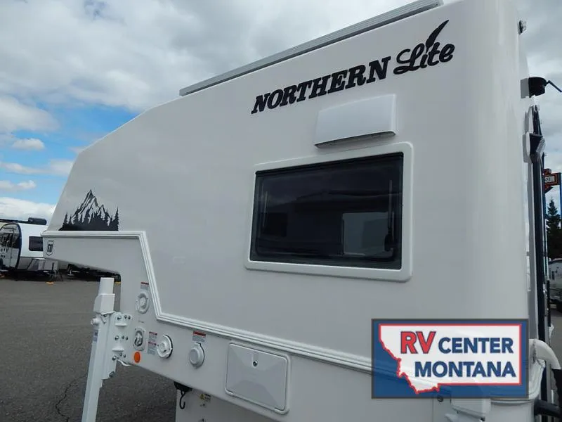 2025 Northern Lite 610 New    Std Model - Photo 2