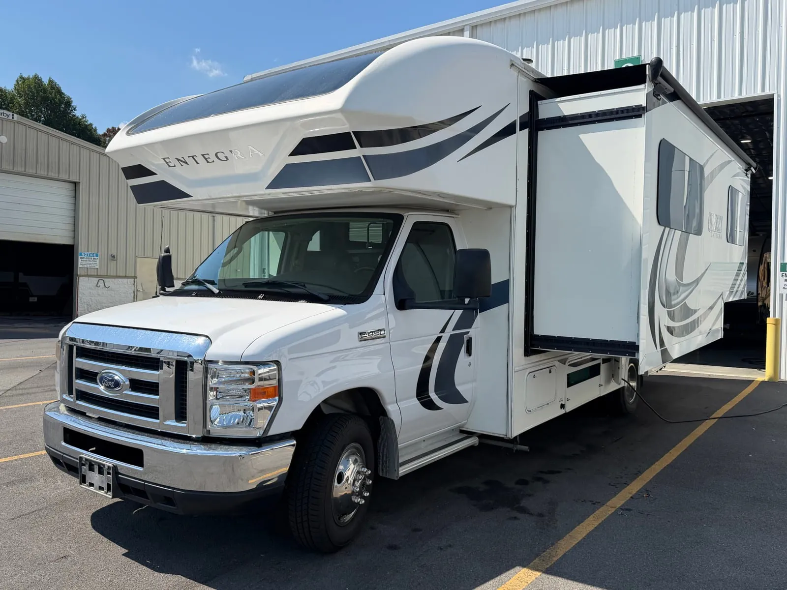 2020 Entegra Coach Odyssey 24B - Photo 3