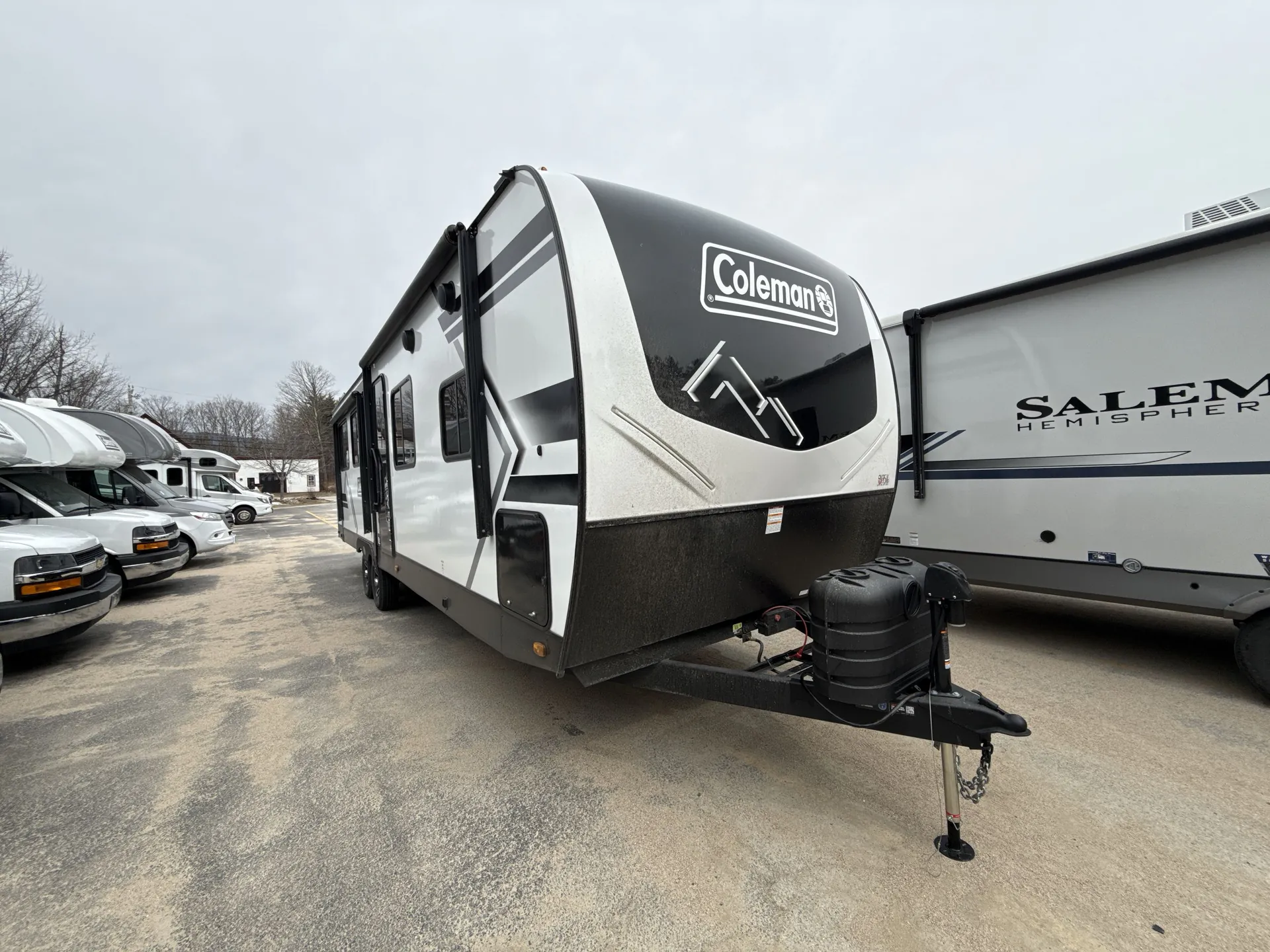 2026 Keystone Coleman Legacy 2950RL - Photo 2