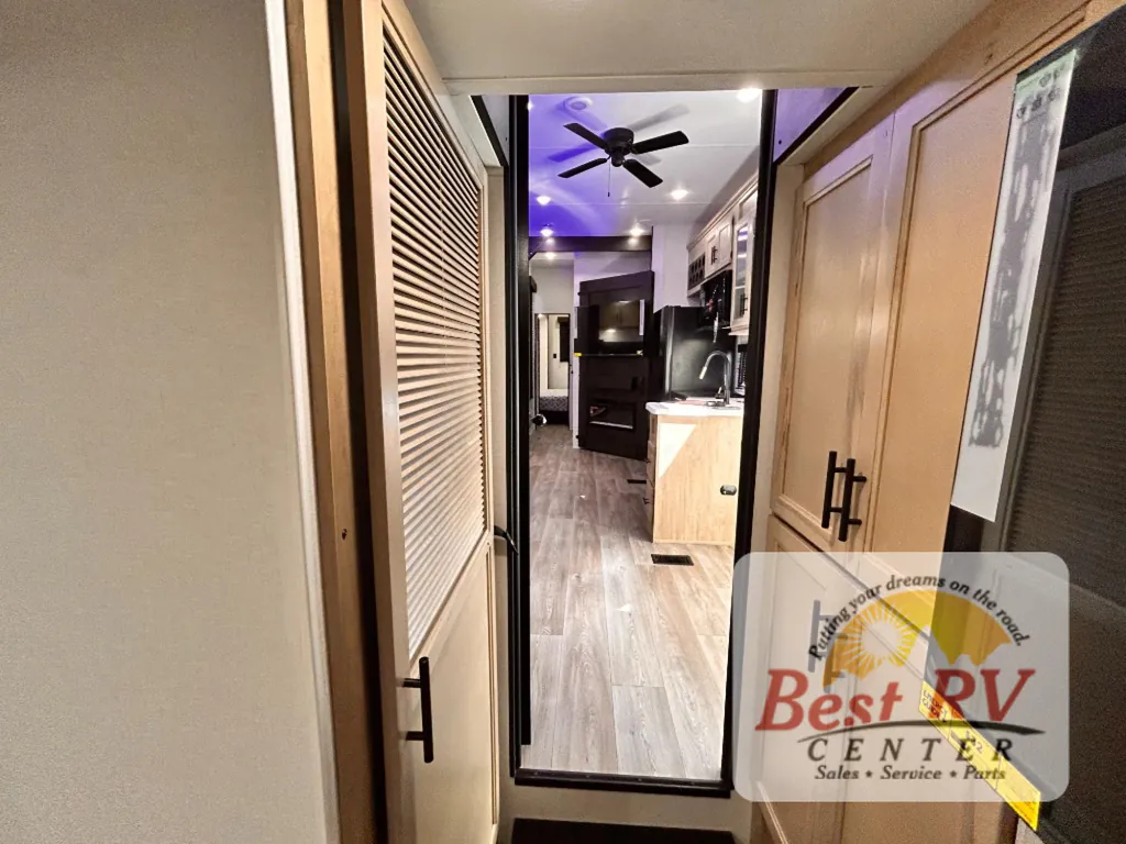 2027 Forest River Cherokee Timberwolf 39DC, Photos photo 104