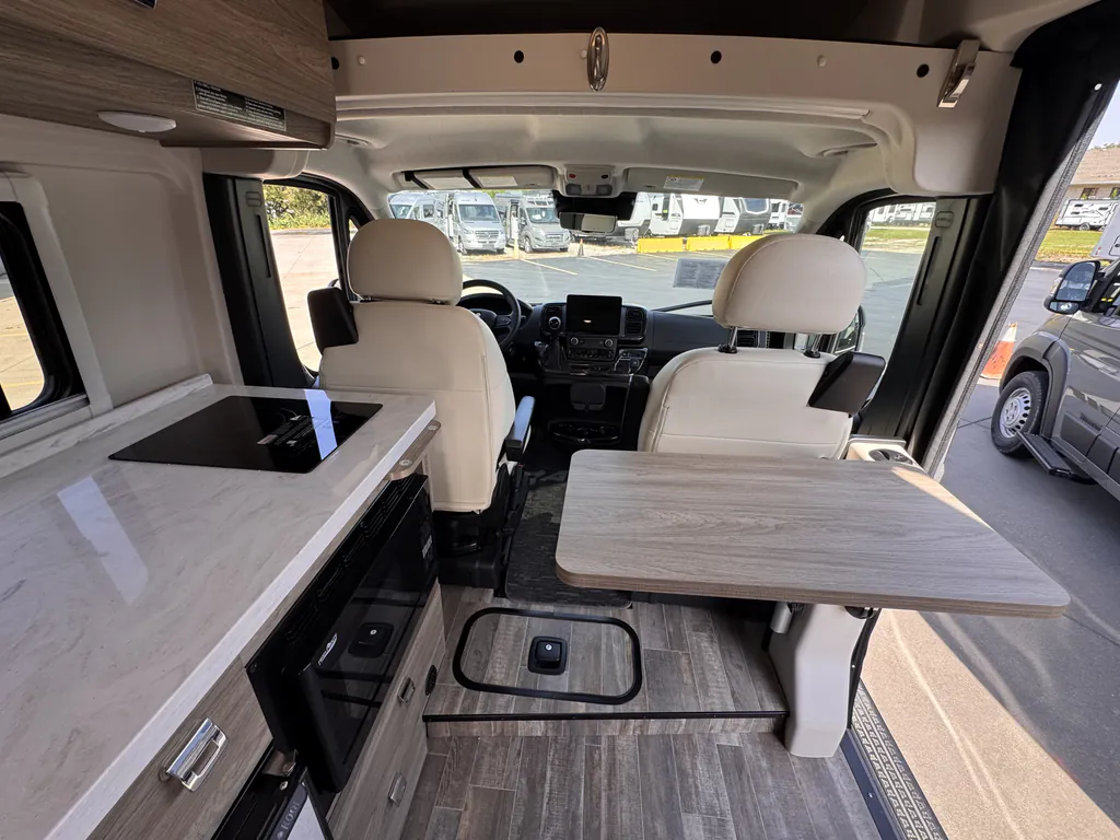 2024 Winnebago Travato 59KL, Photos photo 10