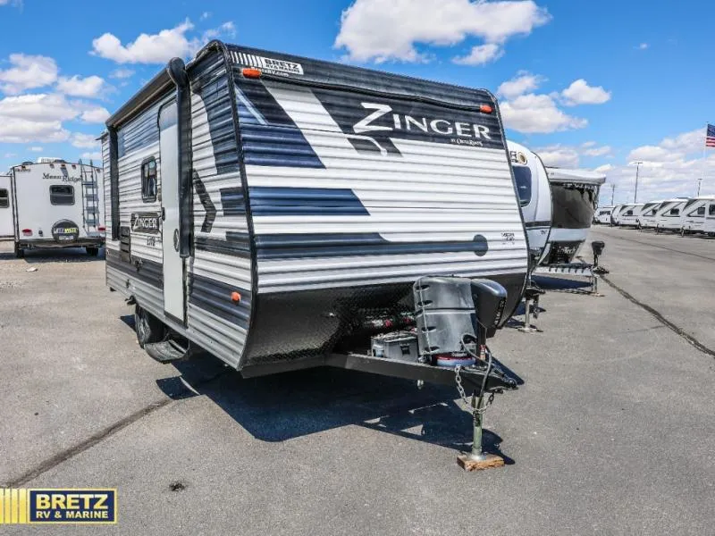 2022 CrossRoads Zinger Lite 18BH - Photo 2