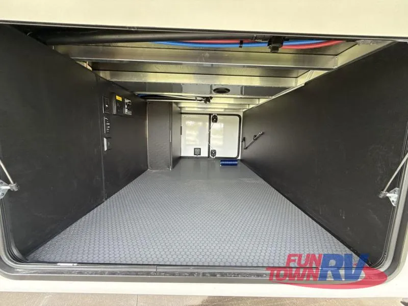 2026 Keystone Montana 3532SP - Photo 3