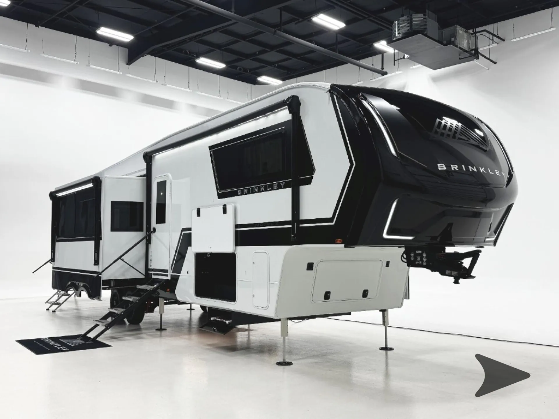 2026 Brinkley Model Z 3420 - Photo 2
