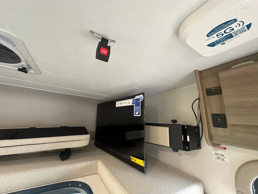2026 Coachmen Freelander 22XG, Photos photo 50