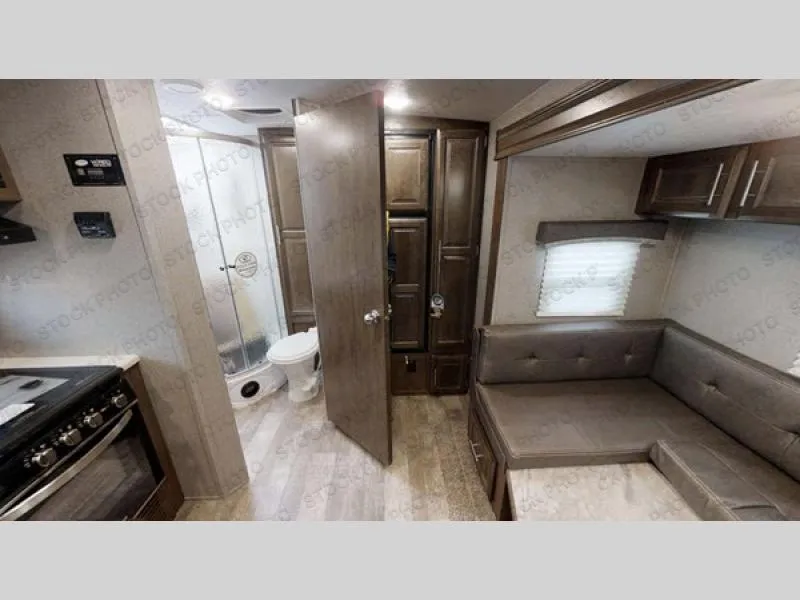 2020 Forest River Rockwood Mini Lite 2104S - Photo 2