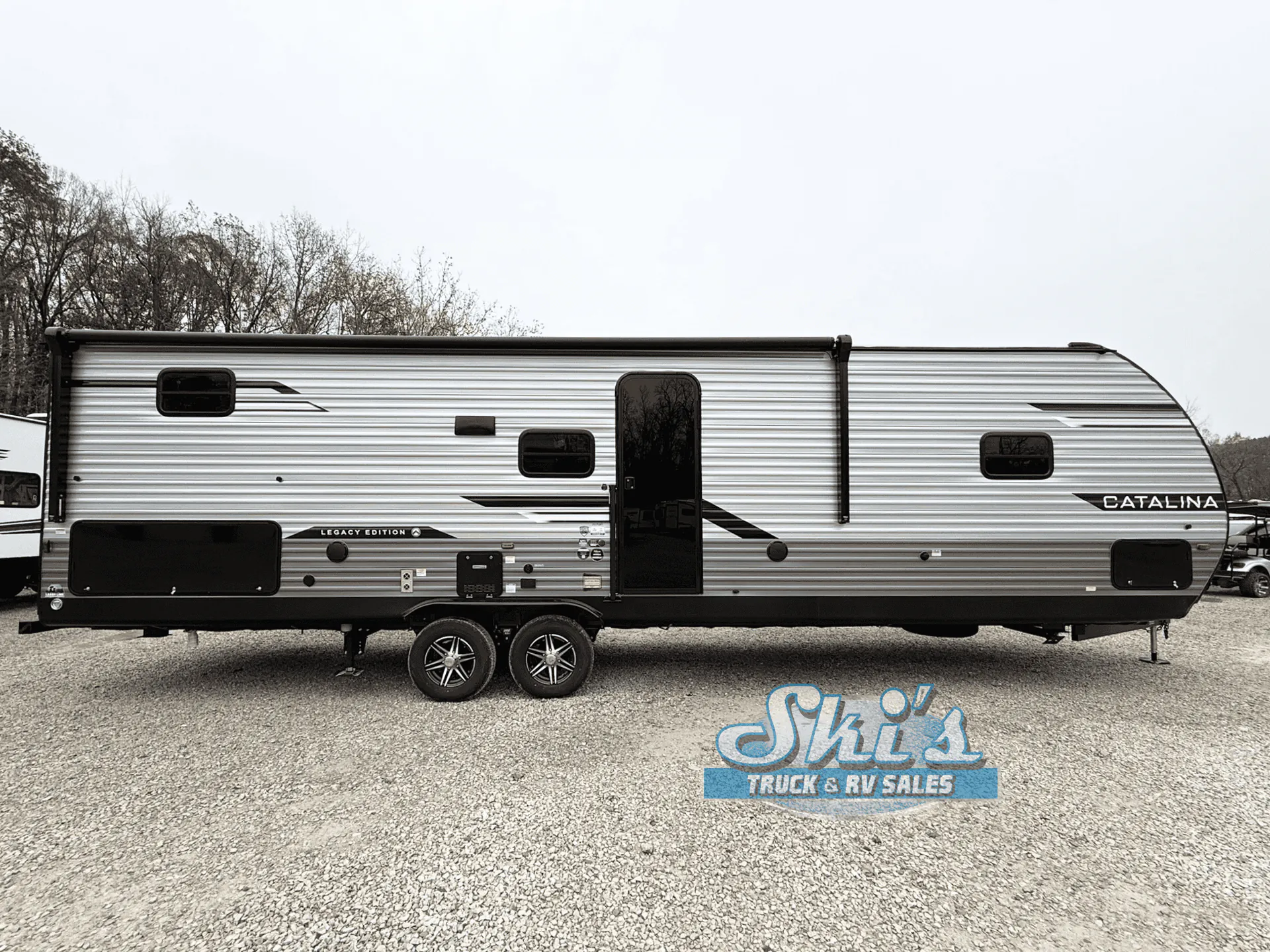 2026 Coachmen Catalina Legacy Edition 293TQBSCK - Photo 3