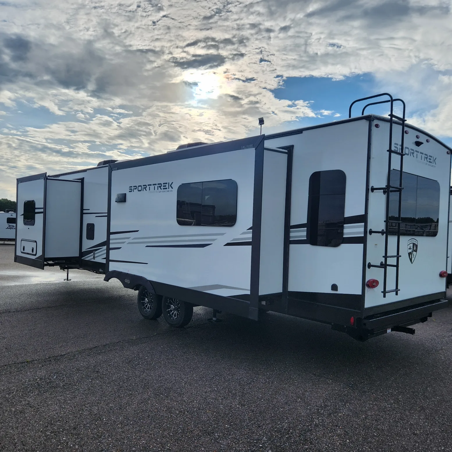 2026 Venture RV SportTrek Touring Edition STT343VIK - Photo 4