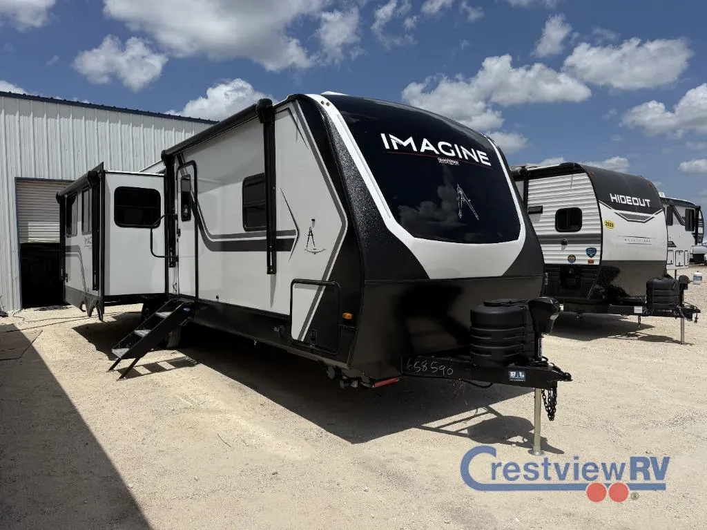 2027 Grand Design Imagine 2970RL - Photo 3