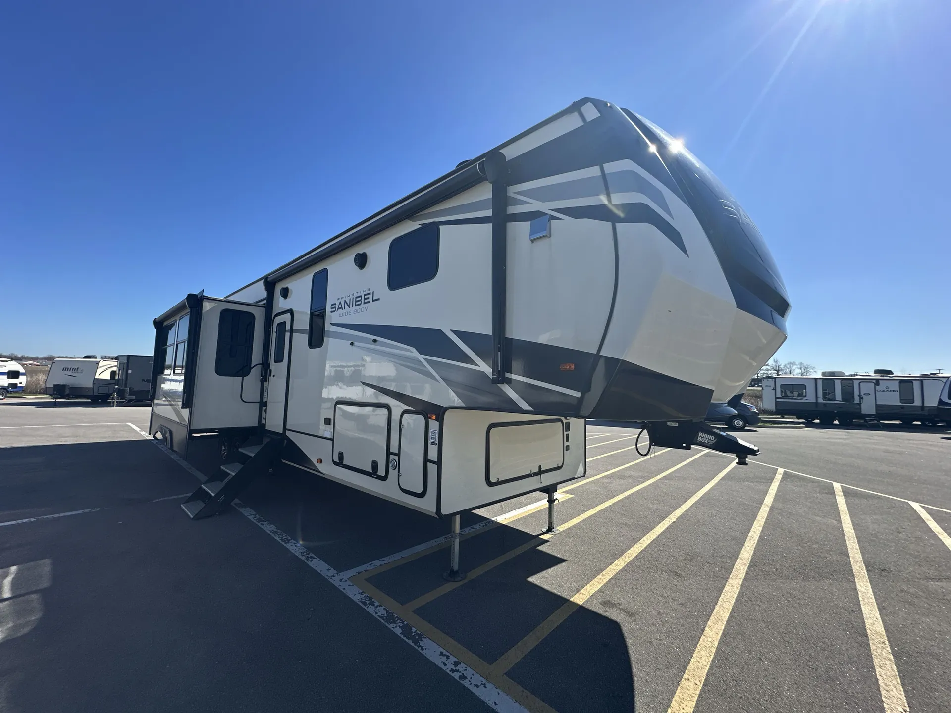 2023 prime time Sanibel 3602WB - Photo 2