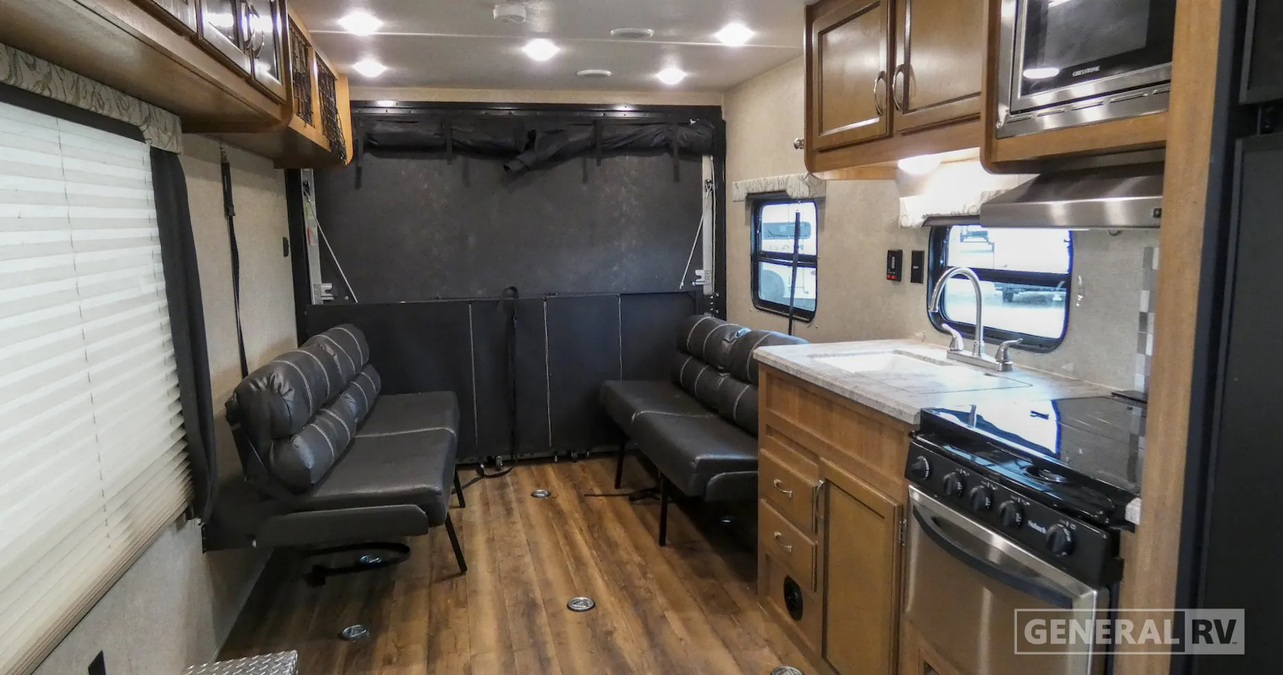 2019 Coachmen Catalina Trail Blazer 26TH - Photo 3