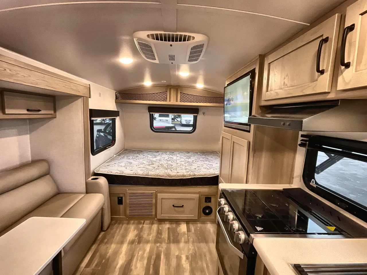 2024 Forest River Rockwood Geo Pro 19FBS - Photo 4