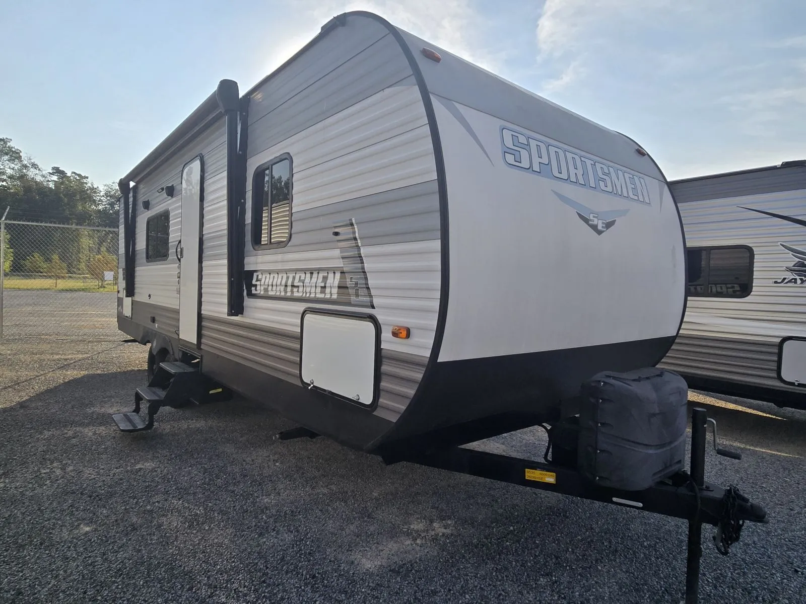 2022 Kz-rv Sportsmen 260BHSE - Photo 2