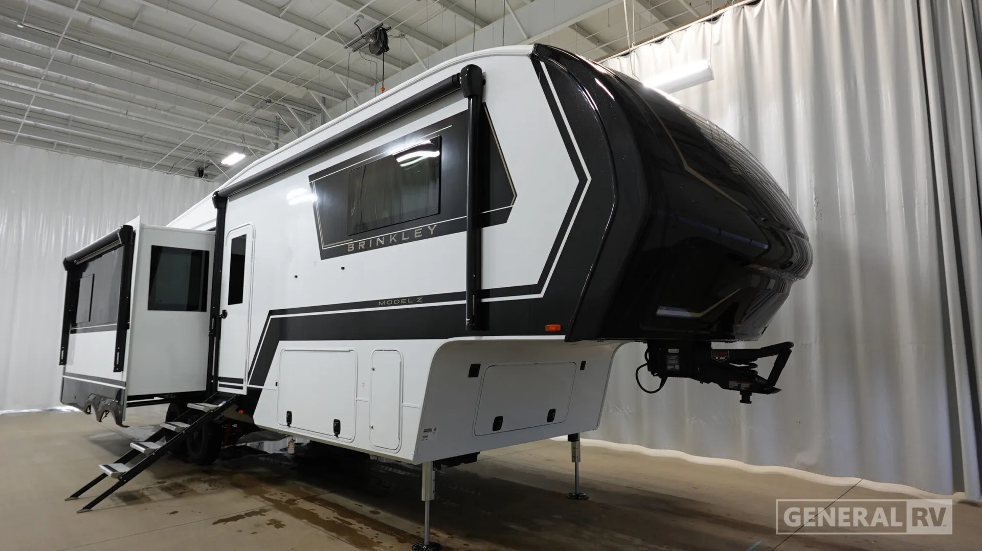 2026 Brinkley Model Z 3100 - Photo 2