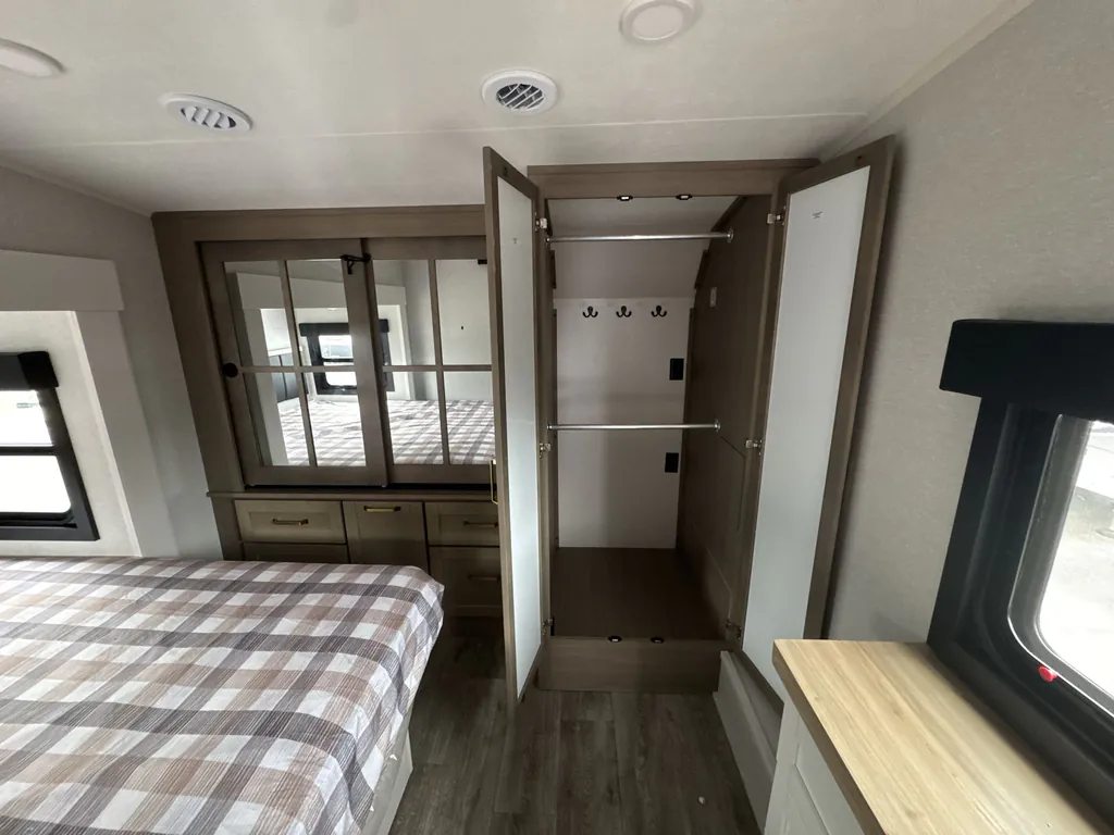 2026 Jayco Eagle 321RSTS, Photos photo 27