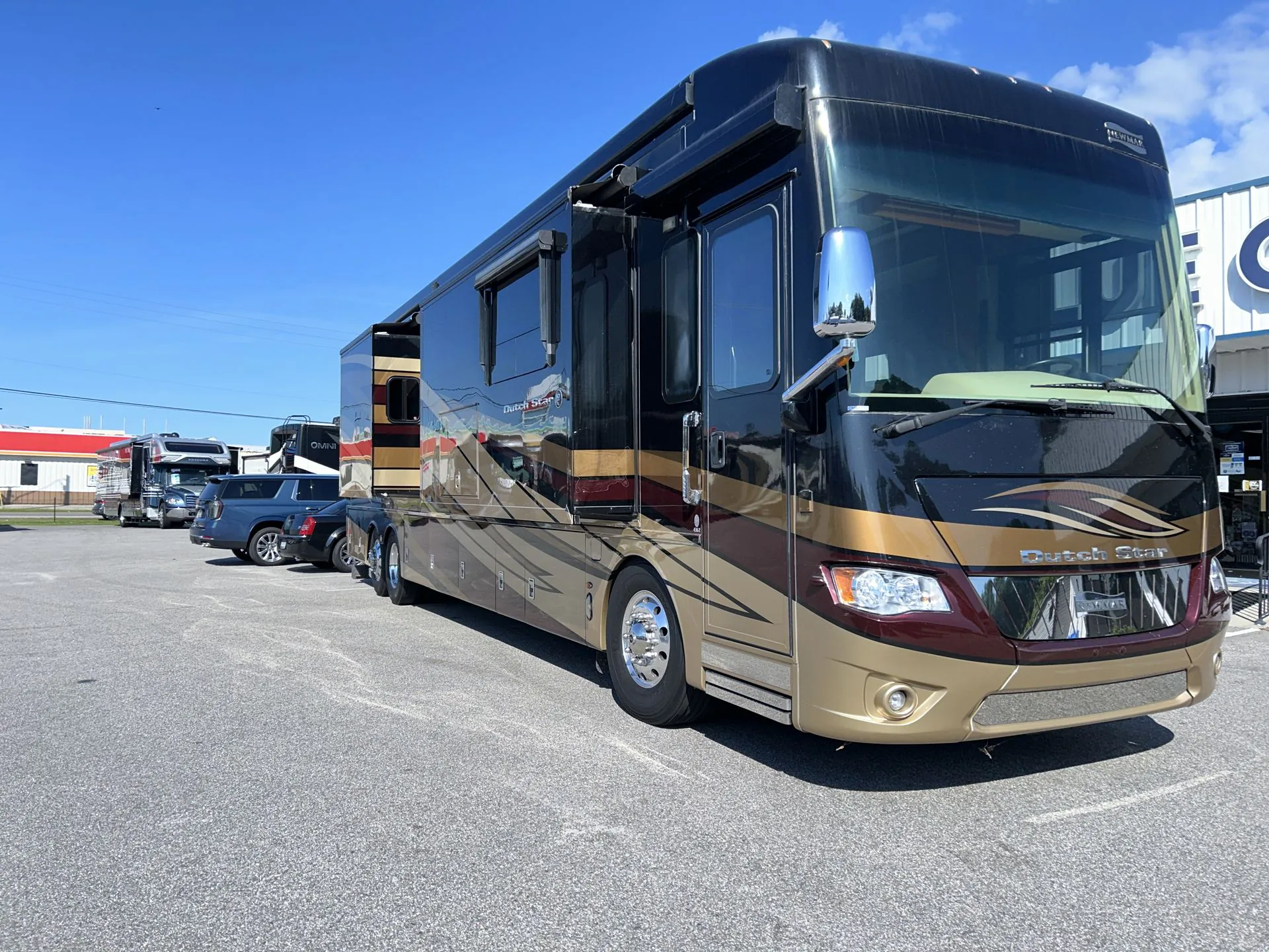 2018 Newmar Dutch Star 4362 - Photo 2