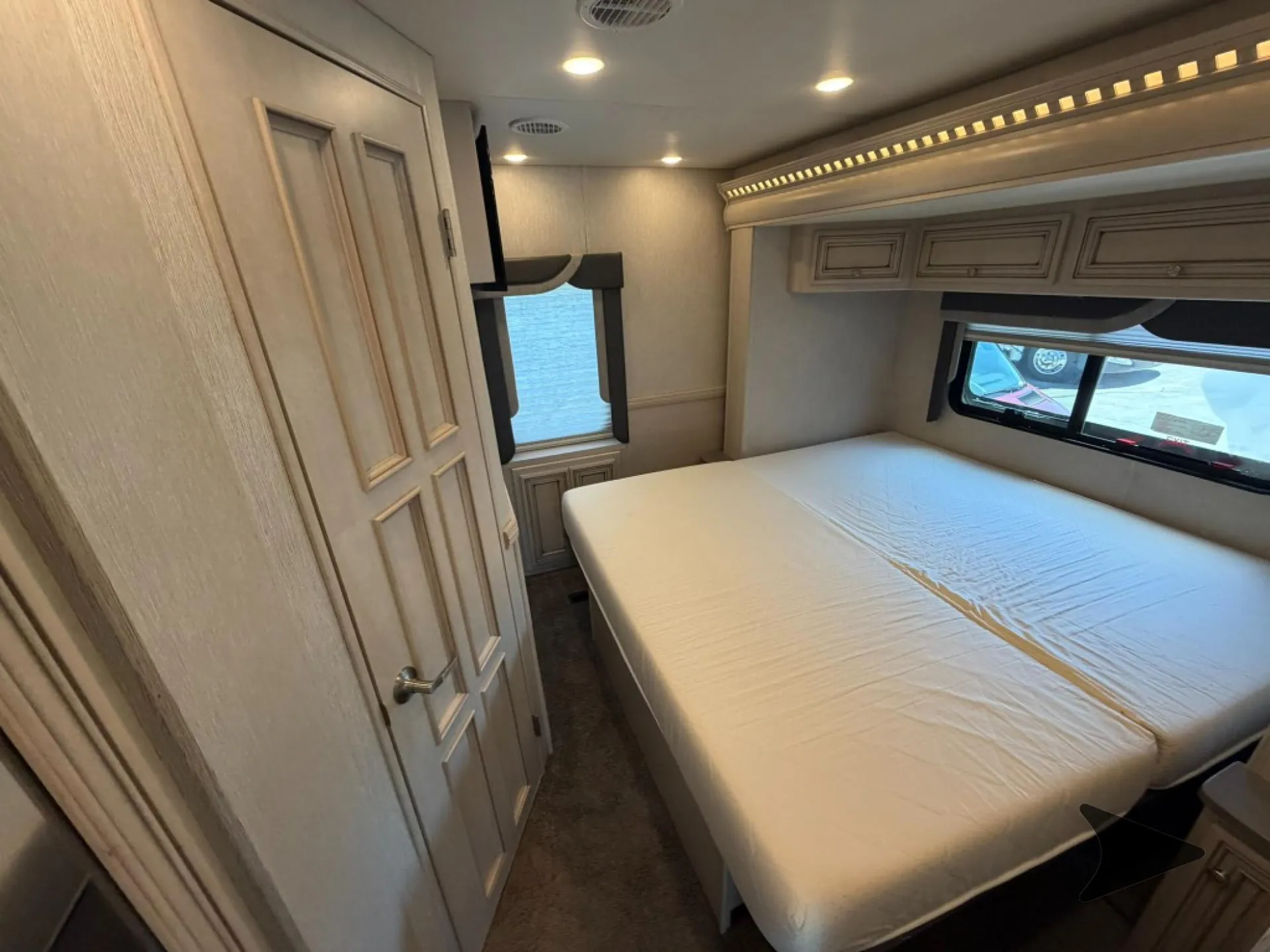 2020 Newmar Bay Star Sport 2813 - Photo 4