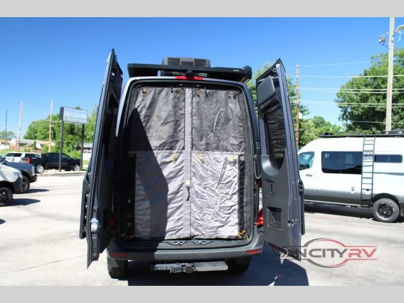 2025 Storyteller Overland Storyteller Overland Used   DARKMODE XO - Photo 4