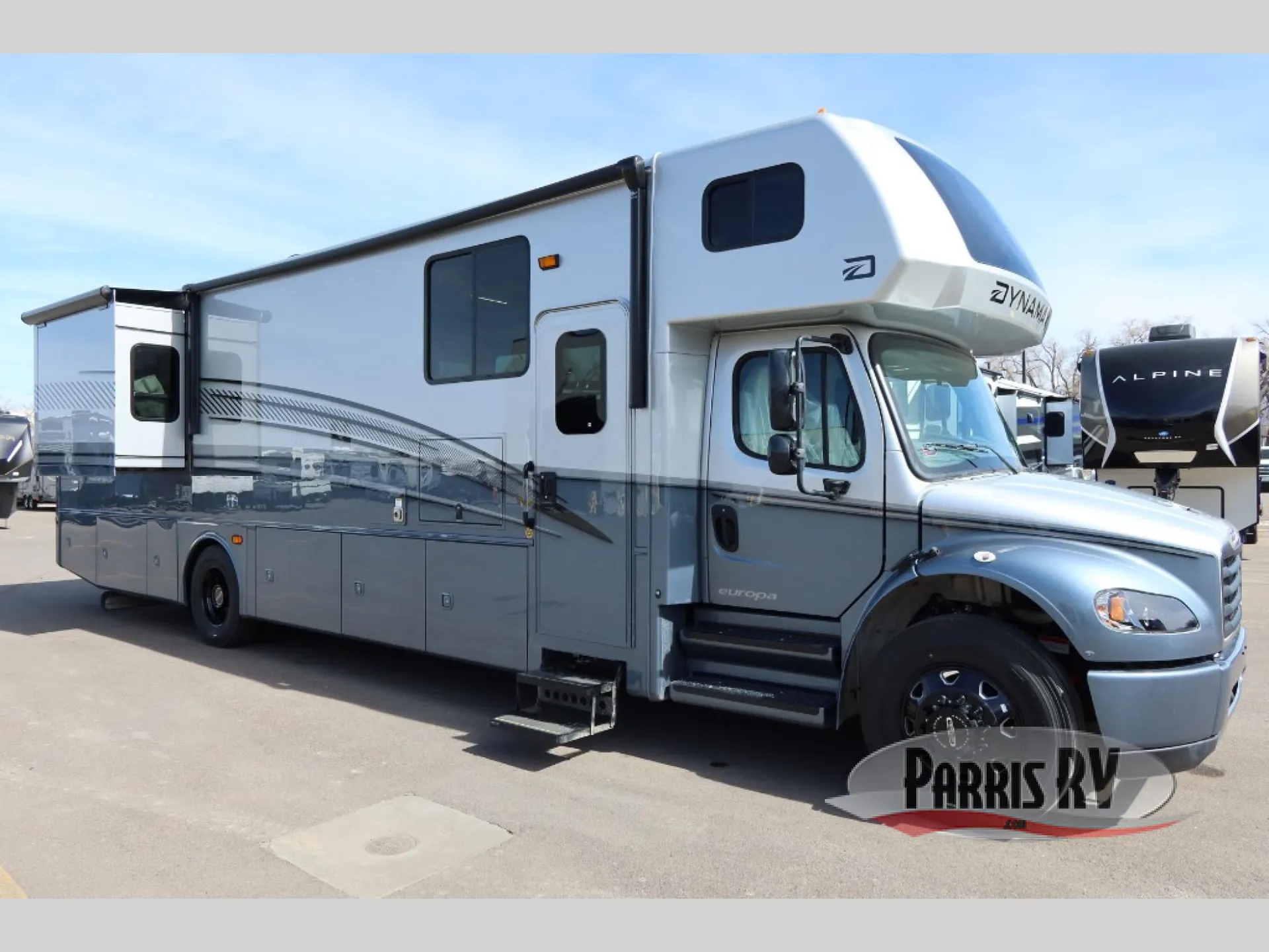 2026 Dynamax Europa S 37CA - Photo 2