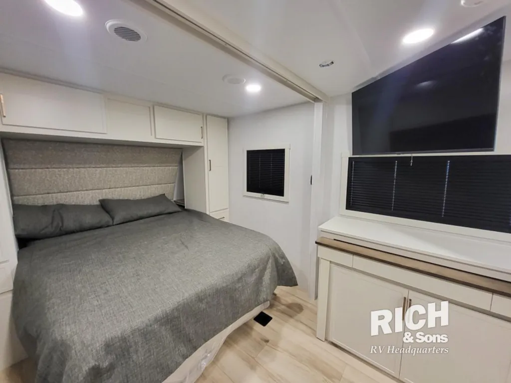 2026 Brinkley Model Ix 23X, Photos photo 19