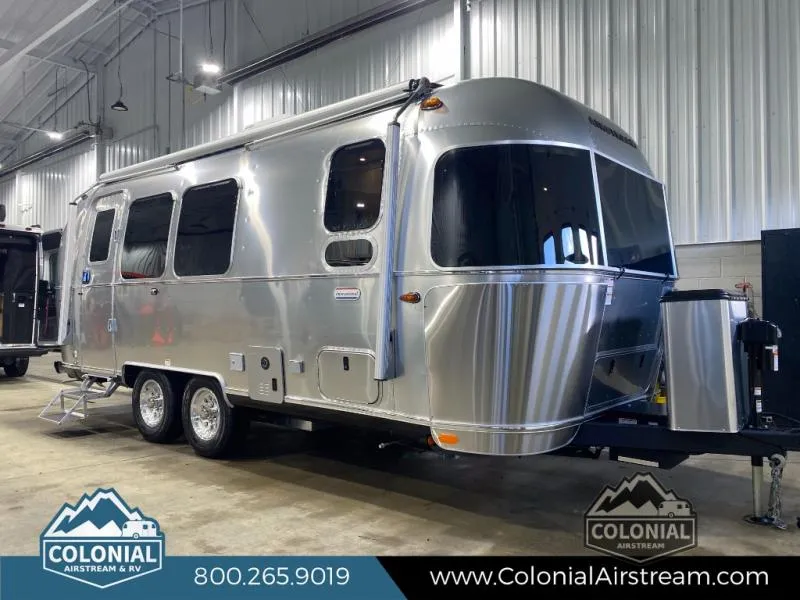 2026 Airstream International 23FB - Photo 2