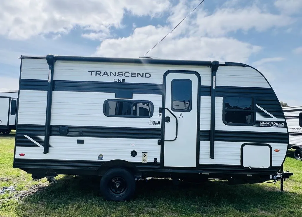2026 Grand Design Transcend One 151BH - Photo 3