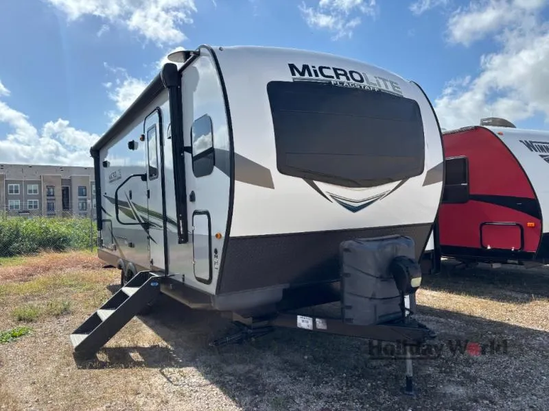 2021 Forest River Flagstaff Micro Lite 25FBLS - Photo 2