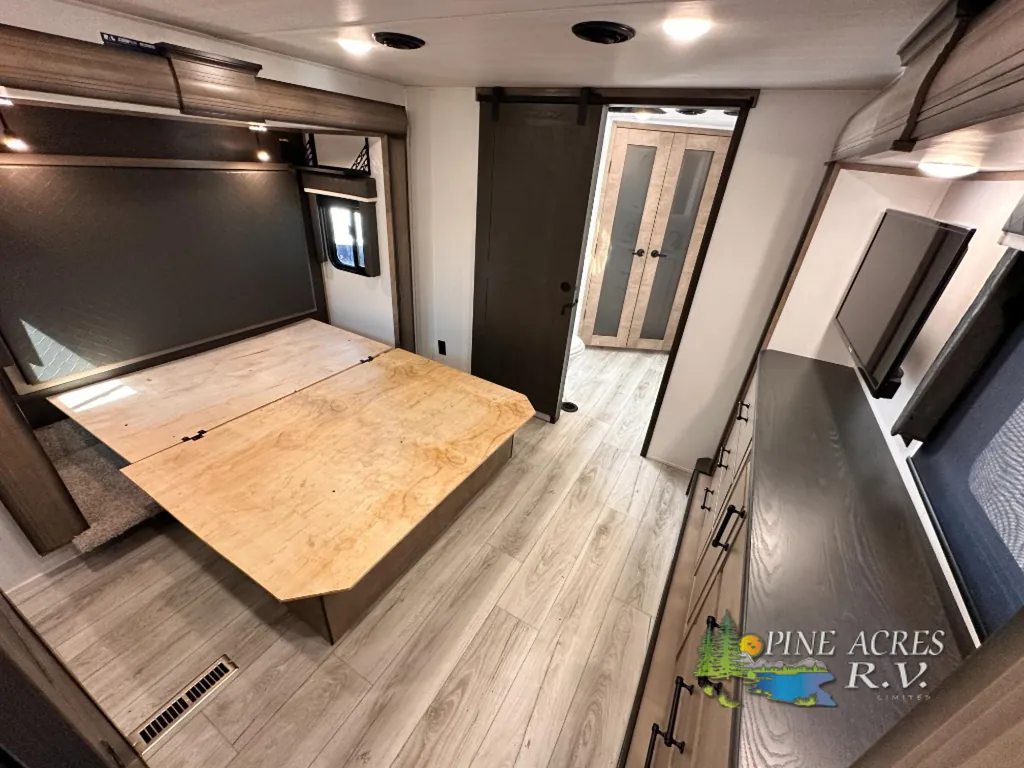 2024 Keystone Montana 3901RK, Photos photo 33