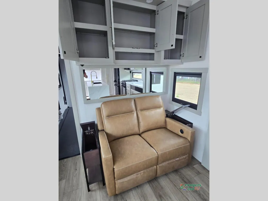 2026 Brinkley Model G 4100, Photos photo 20