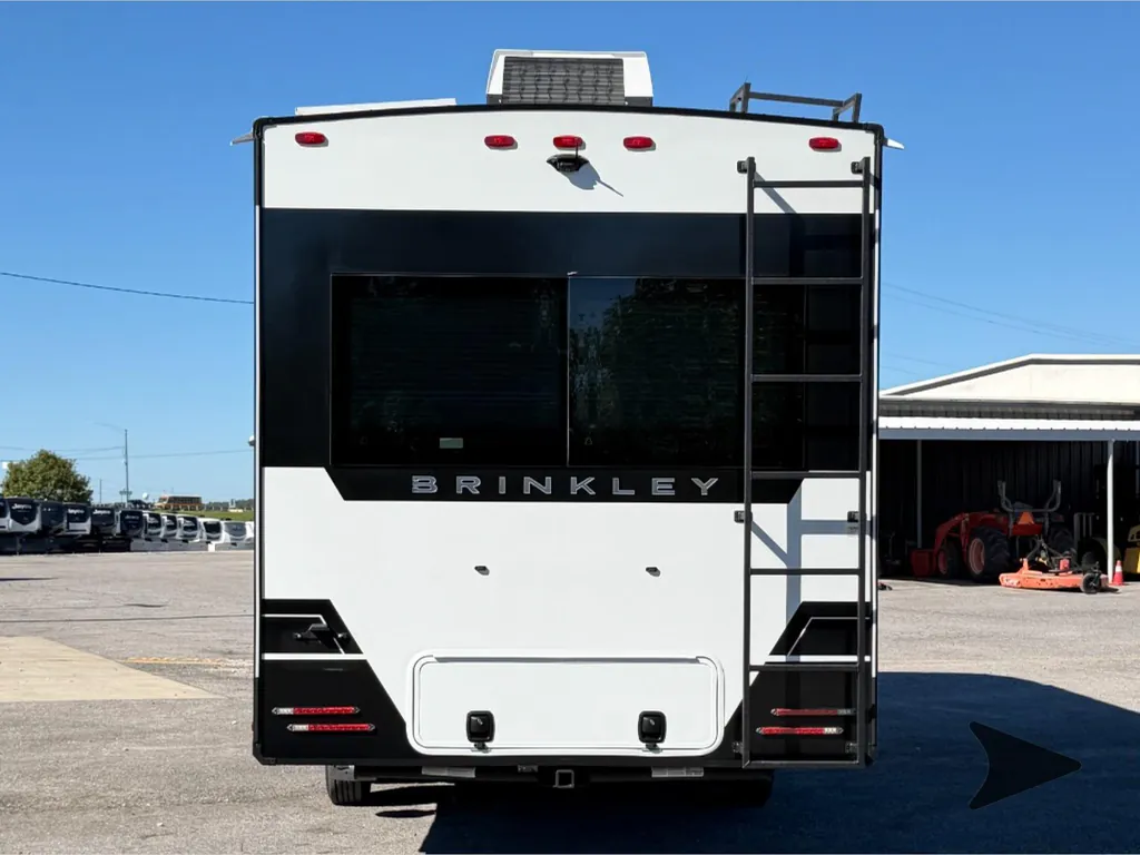 2025 Brinkley Model Z 3100, Photos photo 12