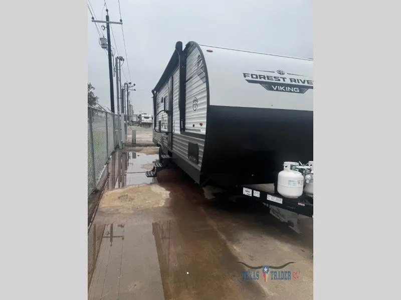 2025 Forest River Viking 262DBS - Photo 4