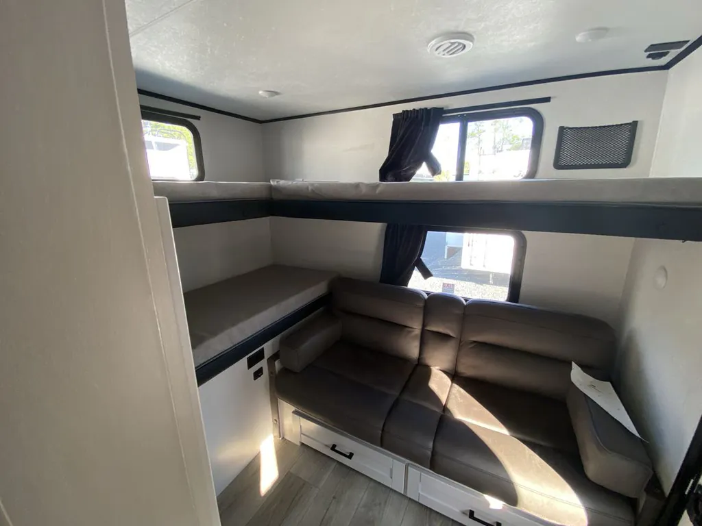 2026 Jayco Jay Feather 29QBH, Photos photo 21
