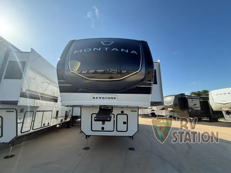 2026 Keystone Montana 3123RL - Photo 3