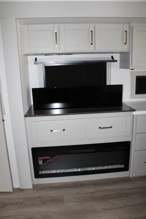 2026 Brinkley Model Z 3515, Photos photo 14