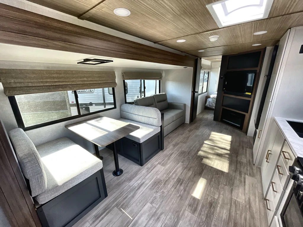 2026 Forest River Vibe Extreme Lite 2600BH, Photos photo 3