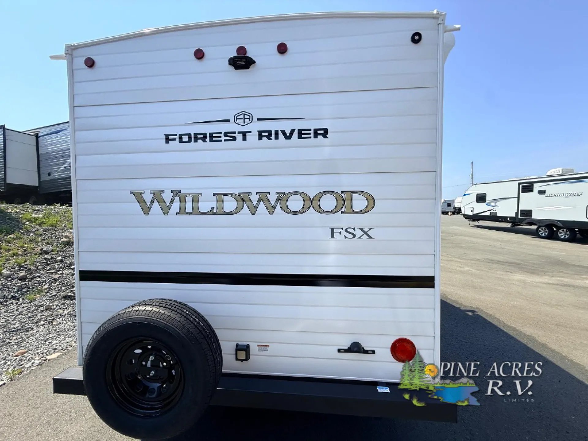 2027 Forest River Wildwood FSX 135ICE — Photo 7