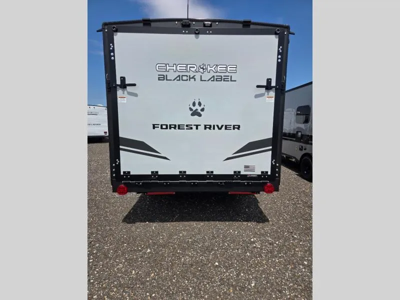 2026 Forest River Cherokee Grey Wolf Black Label 18RRBL - Photo 3