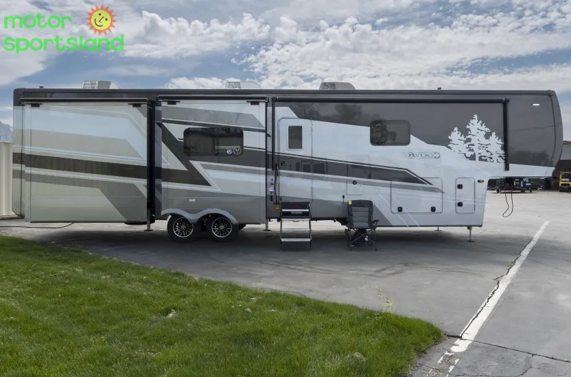 2025 CrossRoads Redwood 401LK - Photo 3