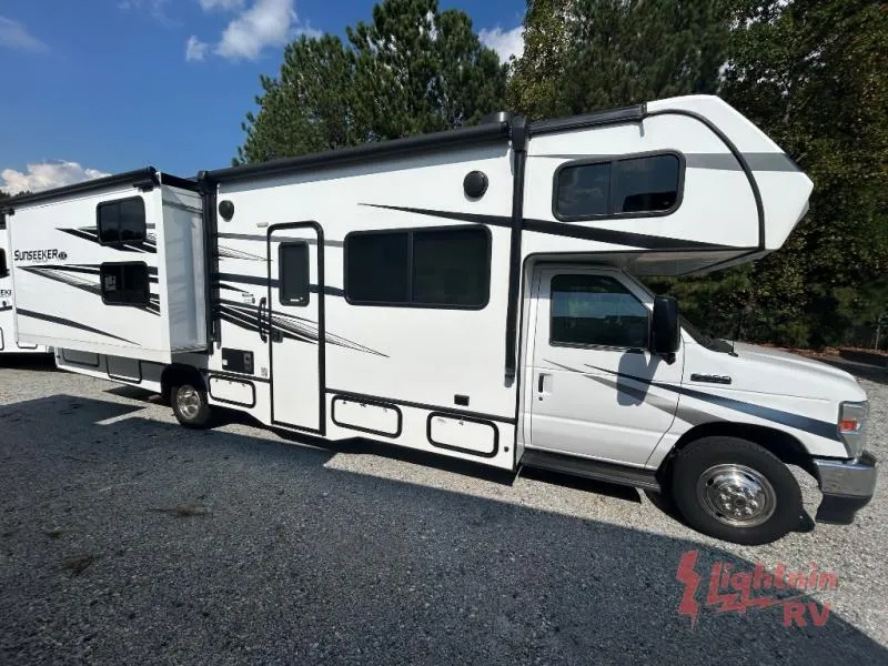 2023 Forest River Sunseeker 3250DS LE - Photo 3