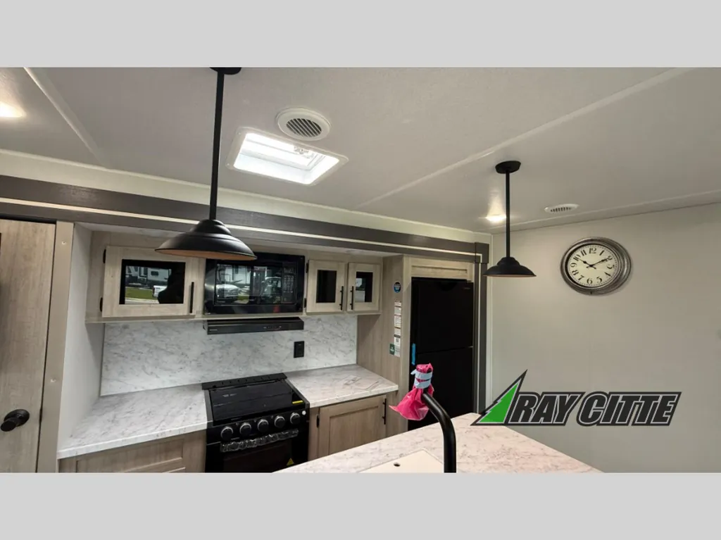2026 East to West Della Terra 272RL, Photos photo 12
