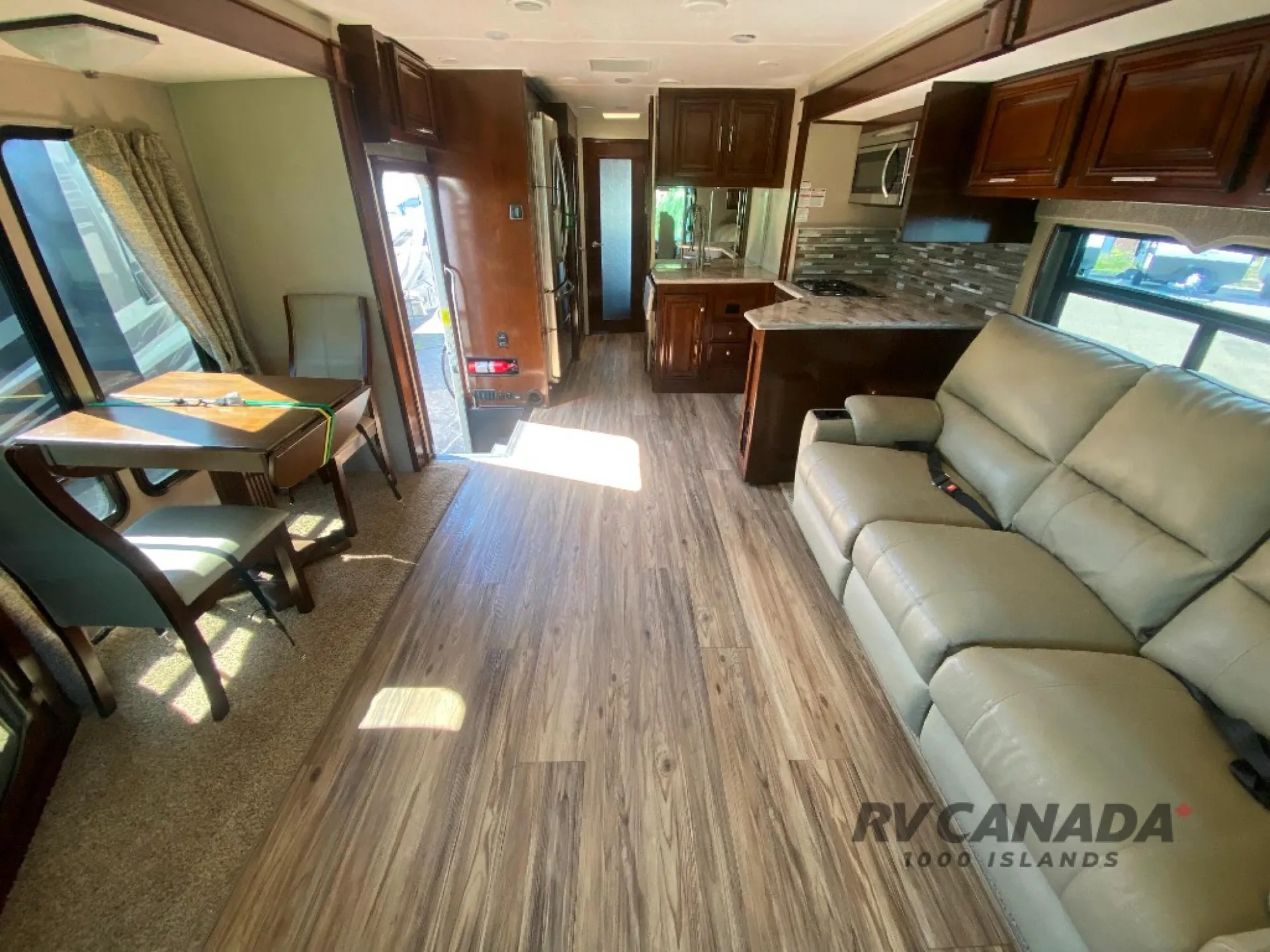 2018 Forest River Georgetown XL 378TS — Photo 7