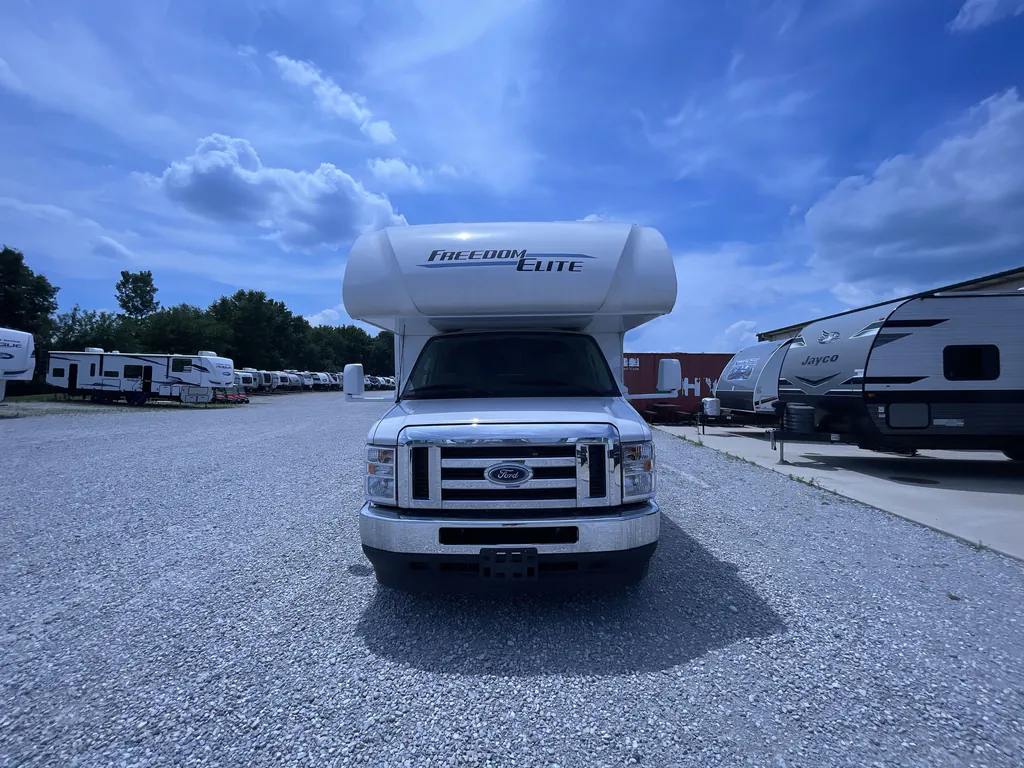 2025 Thor Motor Coach Freedom Elite 22FE, Photos photo 2