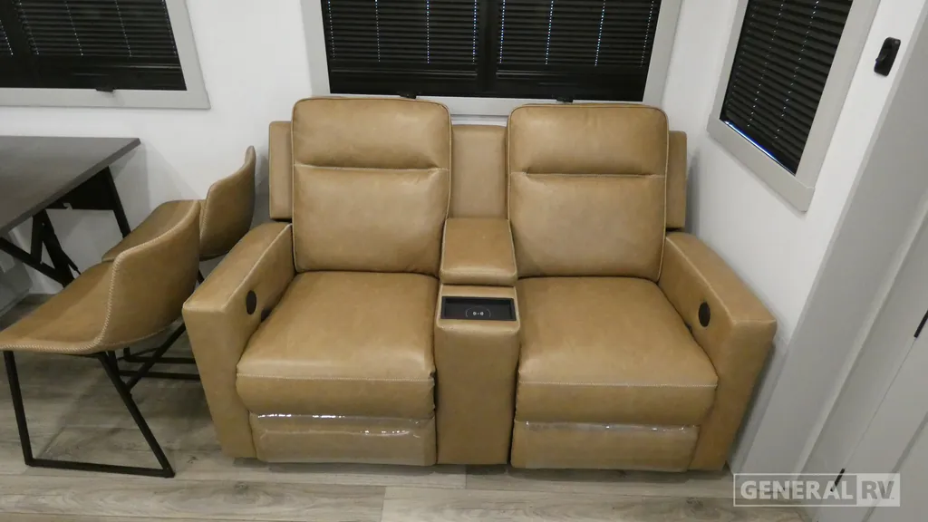 2025 Brinkley Model Z Air 285, Photos photo 22
