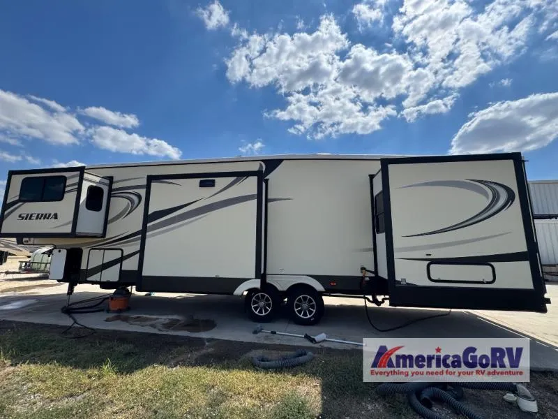 2016 Forest River Sierra 377FLIK - Photo 4