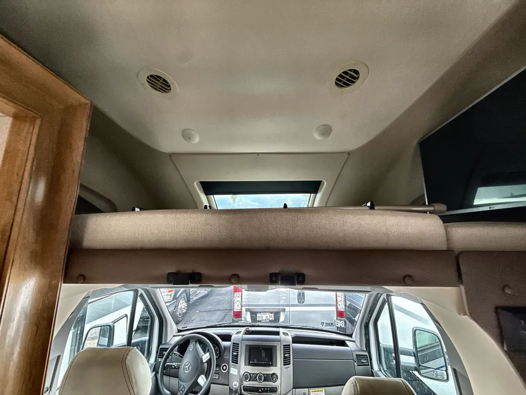 2019 Tiffin Wayfarer 24 TW, Photos photo 17