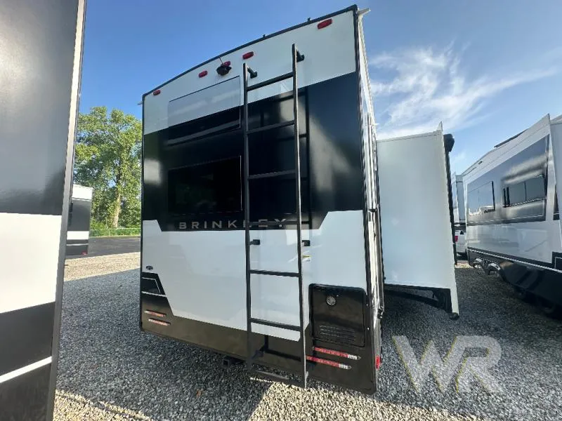 2027 Brinkley Model Z New    3210 - Photo 3